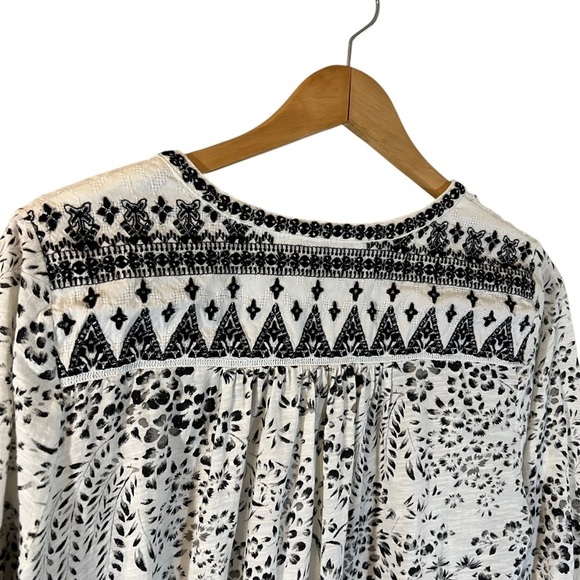 Lucky Brand Floral Blouse Plus 1X White Black Embroidered Boho Patterned Peasant - Picture 8 of 9